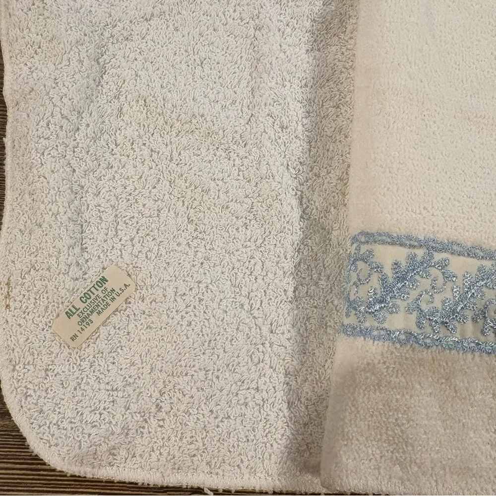 Blue Vintage Wash Cloths (8) Two Hand Towels MCM Granny Core Cottage Core Mixed